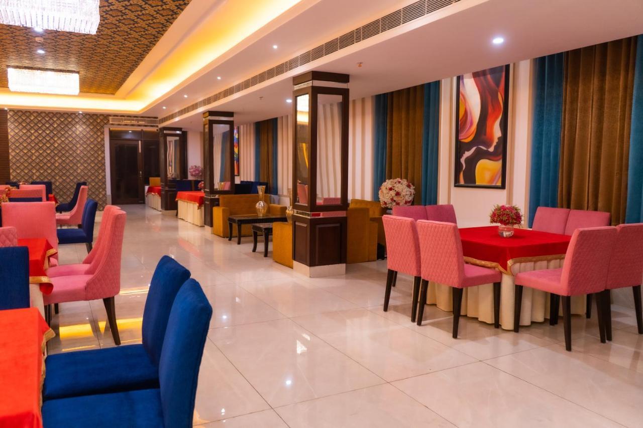 Grand Heritage Hotel & Resort Ludhiana Buitenkant foto